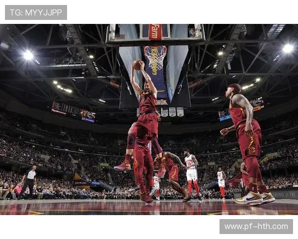 活塞强势迎战骑士巅峰对决聚焦年轻核心掀起新赛季激情较量