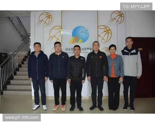 深入探讨上海篮球队比赛经验的优势与不足对比分析