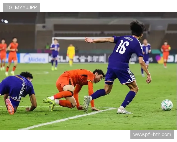 中国足球对抗日本队的精彩较量与赛场背后的故事分析